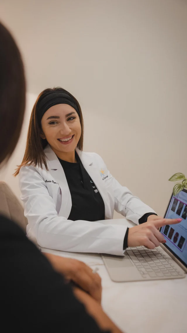 Treatment stacking magic ✨ Annie, RN at our Otay Ranch location, blends Botox + temple filler for refreshed, lifted, natural-looking results. Subtle enhancements, beautiful confidence. 💉✨
 
Ready to elevate your look? Book your appointment today with Annie at our Otay Ranch location!

#ljcms #ljc #sandiegomedspa #lajollacosmetics #medspa