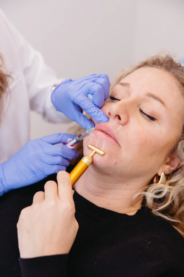 Hot girl summer loading… 

Subtle volume, soft definition, and hydrated results. We did what needed to be done 💋

Let’s get you summer ready at one of our locations in La Jolla, Otay Ranch, Temecula, or Carlsbad!